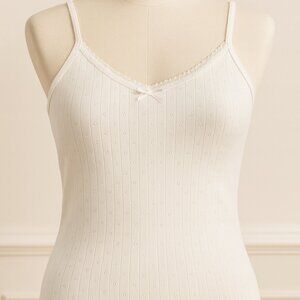 Brandy Melville White Lace-Trim Cami – One Size